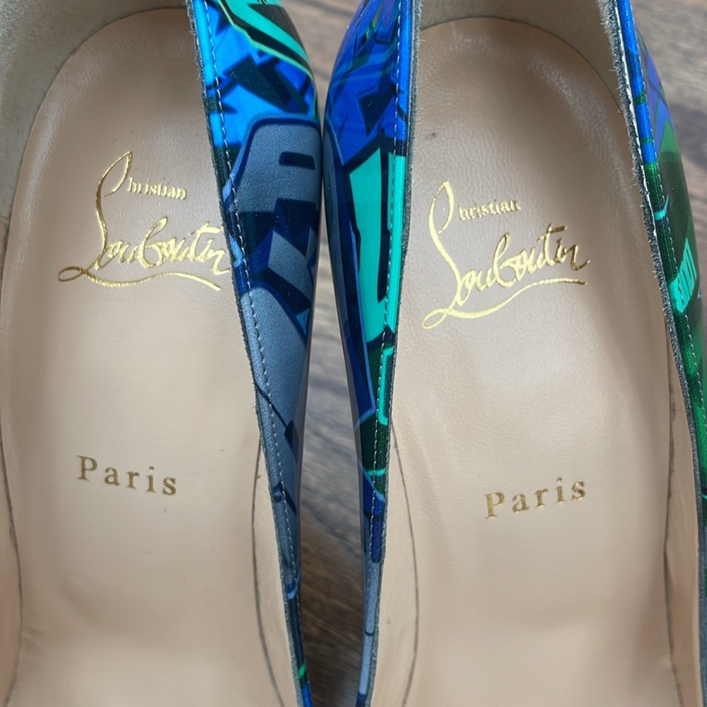 Christian Louboutin Pigalle Follies 100mm Patent Metrograf Pumps in Taiga Green - Picture 14 of 14